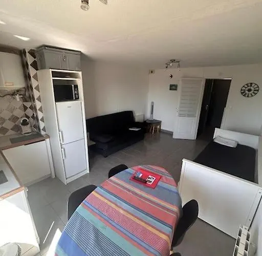 Cap Studio-cabine -vue Jardin