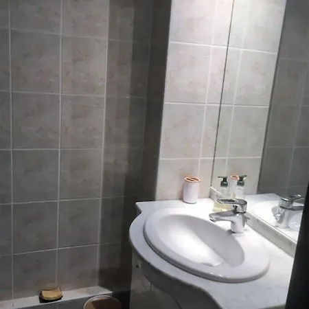 Apartament Cap Studio-cabine -vue Jardin *